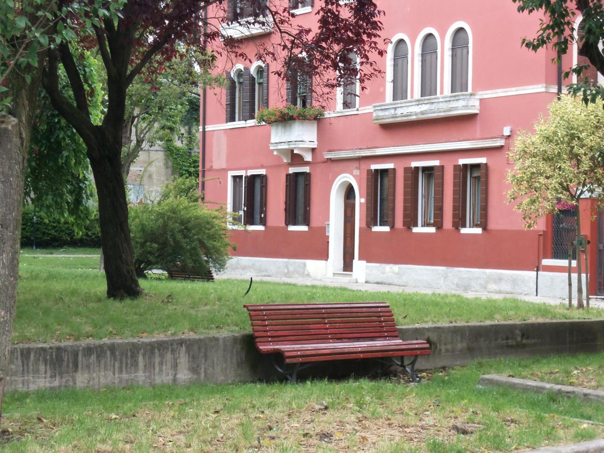 Bed and Breakfast Biennale Венеция Экстерьер фото