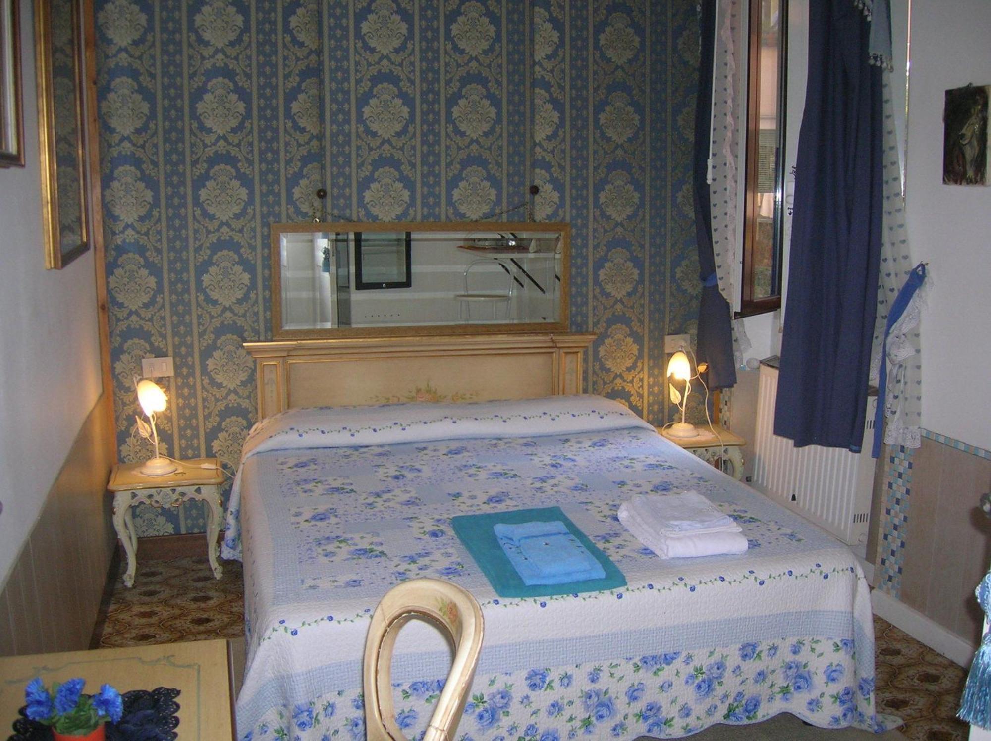 Bed and Breakfast Biennale Венеция Экстерьер фото