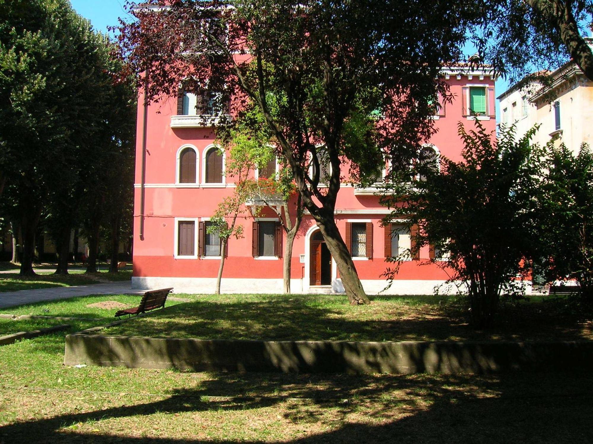 Bed and Breakfast Biennale Венеция Экстерьер фото