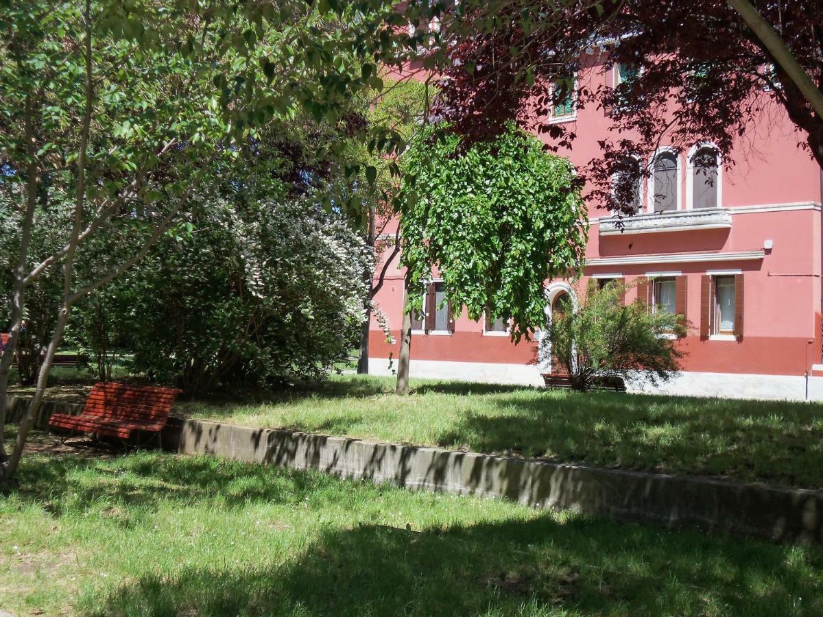Bed and Breakfast Biennale Венеция Экстерьер фото